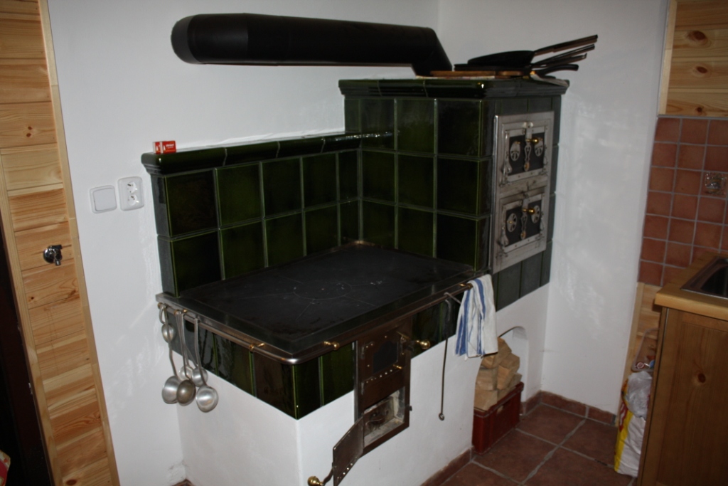 Kachlová kamna