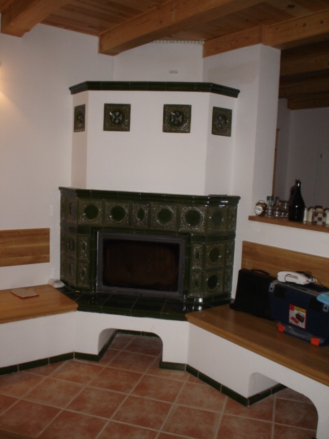 Kachlový krb